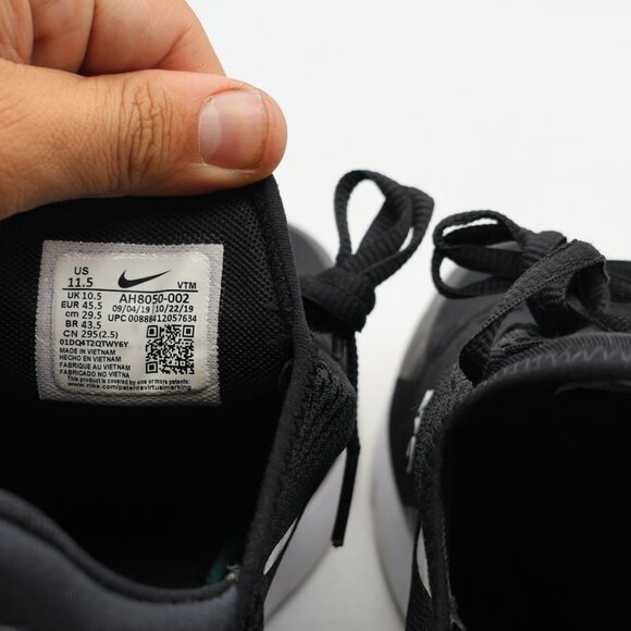 Nike Air Max 270 Men's Size 11.5 Black White Athletic Running Walking Sneakers - Picture 3 of 9